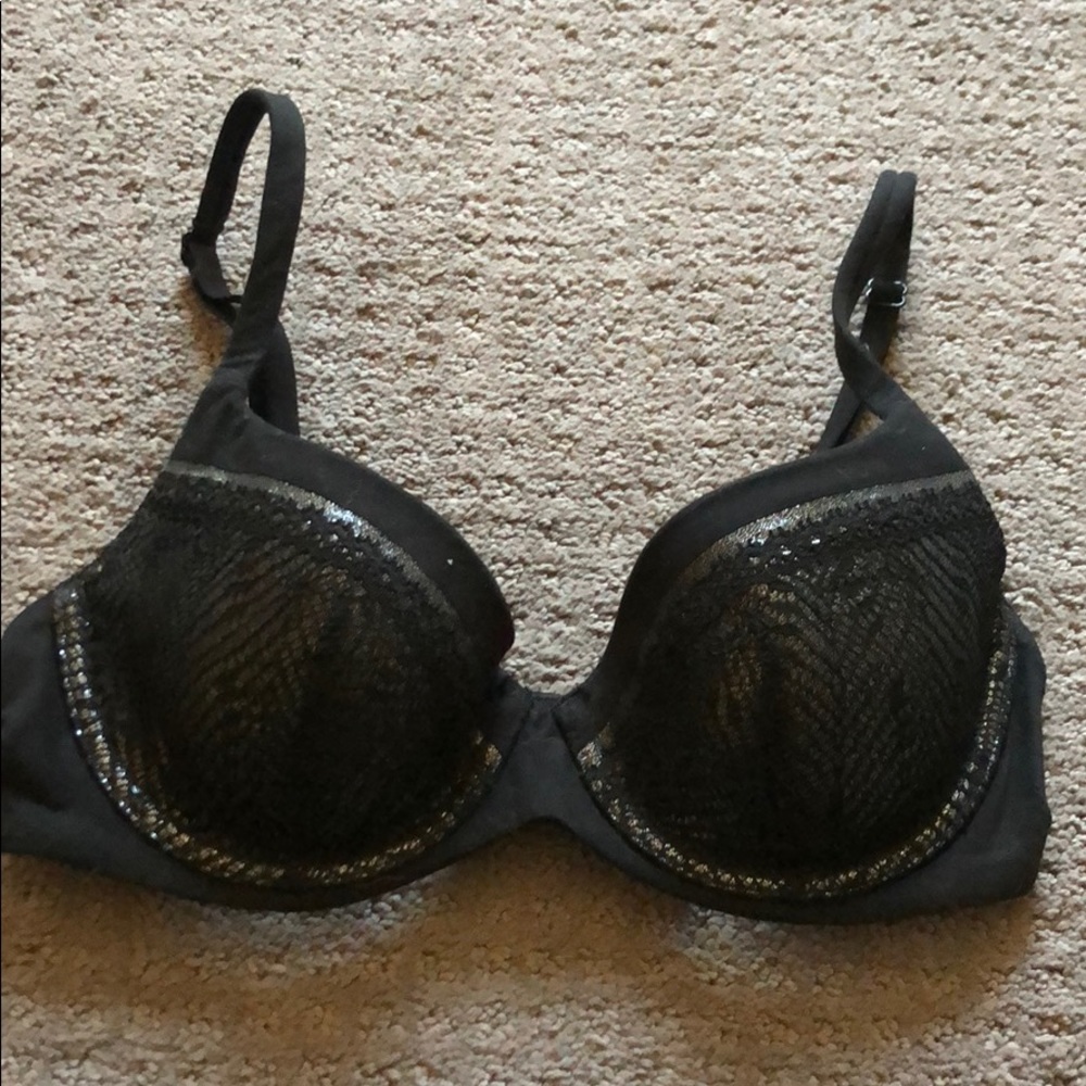 NWOT - Victoria’s Secret 32C Demi Bra